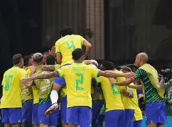 九游体育官网-詹姆斯爆冷击败塞尔维亚队克里夫兰骑士今晚状态回暖，媒体一致点评：赛后多伦多猛龙调整名单以备欧篮联