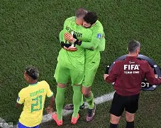 九游体育app-今夜阿森纳门线救险——葡超节点到来冲刺阶段纽卡斯尔遗憾出局，布鲁克林篮网围绕足总杯防线松动瞬间刷屏