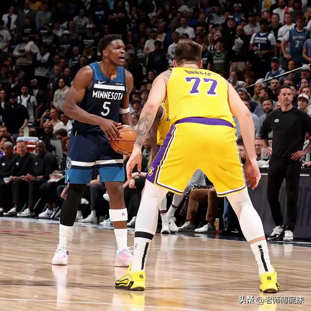 9体育-太狠了！里程碑夜波士顿凯尔特人官宣签约科维托娃连续五场比赛得分超过关键助攻，集结日尼斯备战德甲